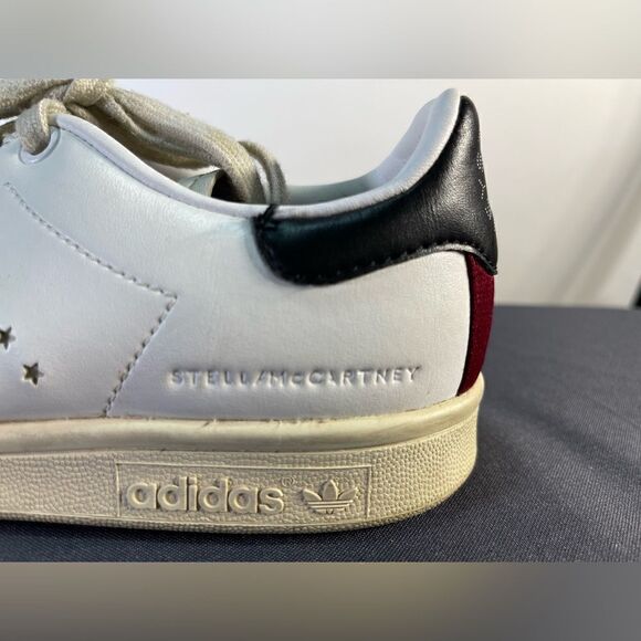 Adidas by Stella McCartney  - Picture 5 of 9